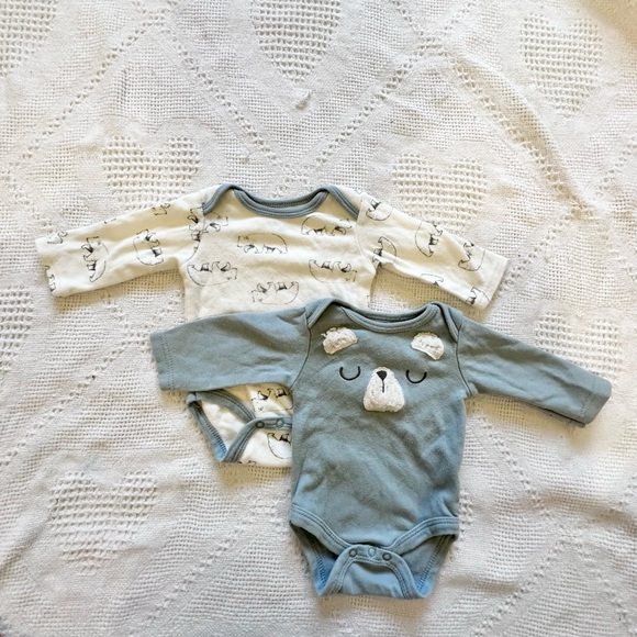 ⭐️3/$15 Kyle & Deena | size 0-3m EUC Super soft and adorable diaper onesies - Picture 2 of 2